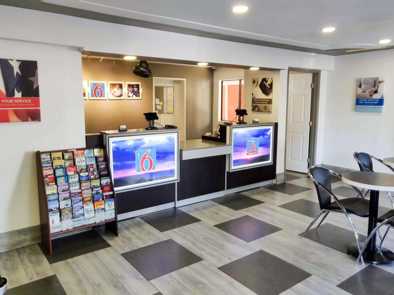 Studio 6-Fresno, Ca - Extended Stay Pinedale Zewnętrze zdjęcie