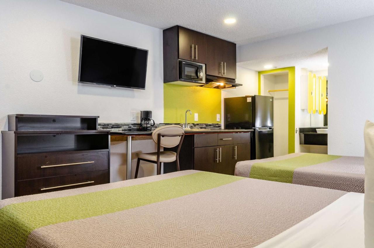 Studio 6-Fresno, Ca - Extended Stay Pinedale Zewnętrze zdjęcie
